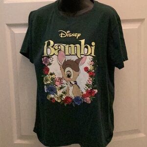 🌺Disney Bambi Size Large Pre - Loved ❤️
Short Sleeve Tee Shirt Fun to Wear 🌺